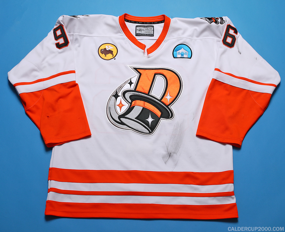 Danbury Hat Tricks - Limited Edition Danbury Whalers Jersey Auction! 🎩  Bidding is open now through Friday, May 20th at 8 p.m. 🐳 Bid through DASH  Auction 🟢 Bid here:  #RabbitsBaby #