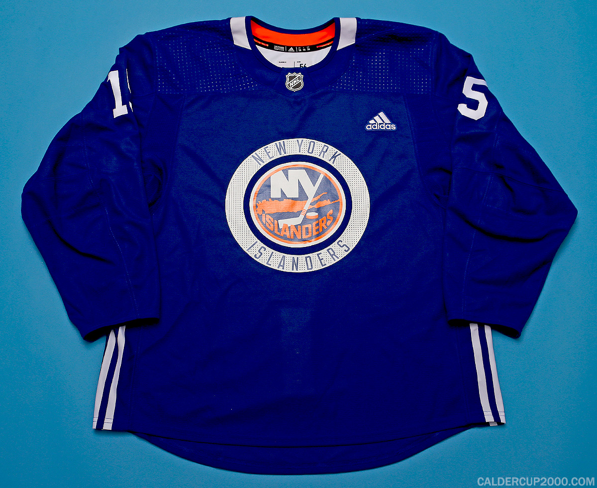 2019 game worn Cal Clutterbuck New York Islanders jersey 2019 game worn Cal Clutterbuck New York Islanders jersey